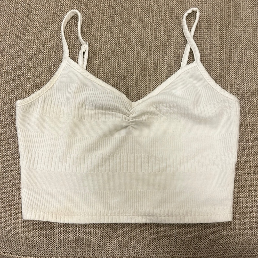 White cropped tank